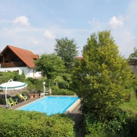 In Germany With Garden Terrace Ferienhaus *