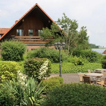 In Germany With Garden Terrace Ferienhaus Bredenborn